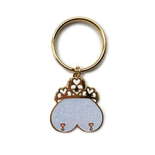 Load image into Gallery viewer, Milk Making Queen Keyring